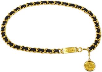 Chanel 1990-2000s Medallion chain belt - women - Gold Plated/Leather - One Size