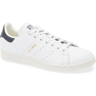 adidas Stan Smith Low Top Sneaker in White/Aurora Ink/White at Nordstrom Rack, Size 8.5
