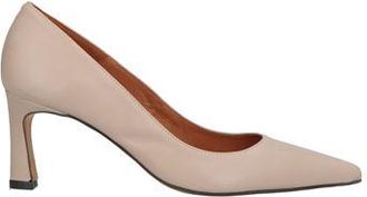 Ángel Alarcón Pumps