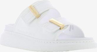 Alexander McQueen Flache Pantoletten aus Gummi Hybrid