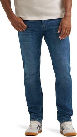 Wrangler Slim Fit Jeans in Stormforge Blue at Nordstrom, Size 29 X 30