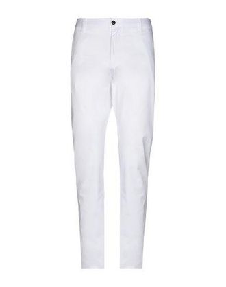 Emporio Armani PARTES DE ABAJO - Pantalones en YOOX.COM