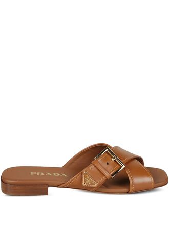 Prada Sandali con fibbia - Marrone