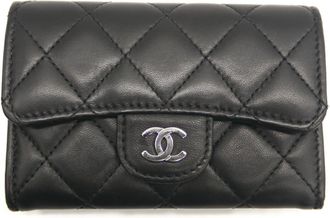 Chanel Leather Card Case (Pre-Owned)
