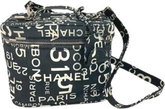 Chanel Pre-owned Handbags, female, Black, Size: ONE SIZE Pre-owned Canvas chanel-bags