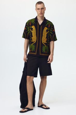 H&M Relaxed Fit Printed Resort Shirt in Dark Brown/leopard at Nordstrom, Size X-Large