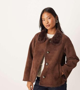 Asos Petite ASOS DESIGN Petite - Giacca doppiata in camoscio sintetico con collo a imbuto color cioccolato-Nessun colore