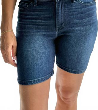 Judy Blue The Bermuda Triangle Shorts In Dark Wash