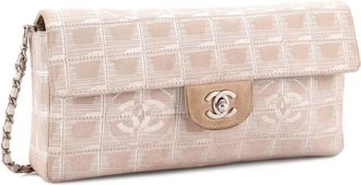 Chanel Travel Line Flap Bag Quilted Nylon East West shoulder bag - Beige
