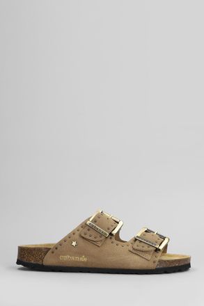 Cubanas Amalia Flats