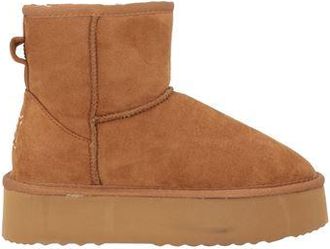 Laura Biagiotti FOOTWEAR - Ankle boots sur YOOX.COM