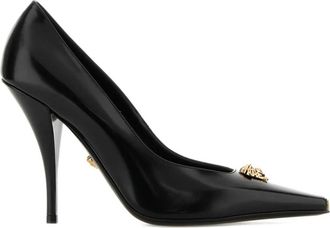 Versace Zwart Leren Stiletto Hak Puntige Neus - Dames - Pumps - Zwart - 38 EU - Schoenen
