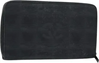 Chanel Pre-owned Wallets, female, Black, Size: ONE SIZE Pre-owned Wallet