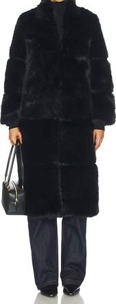 Apparis Sylke Sable Coat In Noir