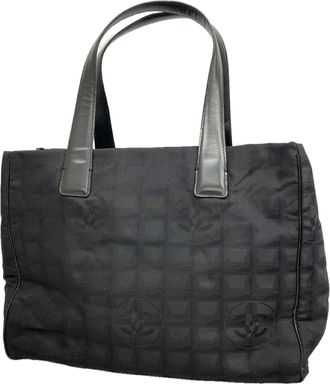 Chanel Black Nylon Tote Bag (Pre-Owned)