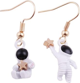 Generic Space Astronaut Earrings Unique Asymmetric Split Design Starry Galaxy Themed Jewelry For Women Trendy Celestial Accessories (White, One Size)