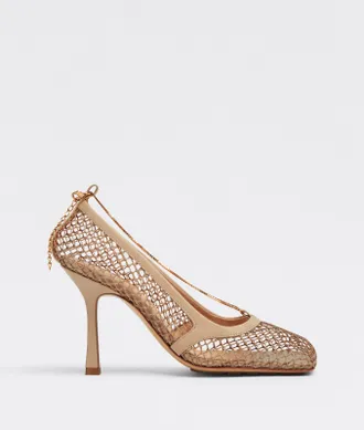 Bottega Veneta アーモンドトゥハイヒール　38サイズ　カーキー Bottega Veneta アーモンドトゥハイヒール 38サイズ カーキー