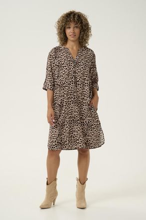 Cream Jurk Straight fit animal