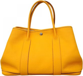 Herm&egrave;s Sun Buffle Sindhu Leather Tote Bag (Pre-Owned)