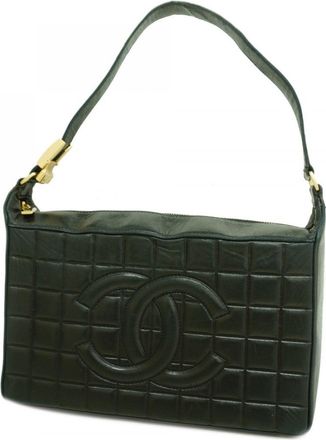 Chanel Leather Shoulder Bag (Pre-Owned)