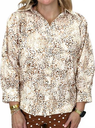 Entro Womens Luxe Leopard Button-Up In Beige
