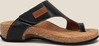 Taos Womens Loop Sandal In Black