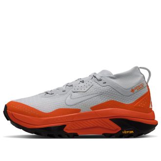 Nike (WMNS) Nike ACG Zegama Trail Gore Tex Light Silver Safety Orange IO7933-002