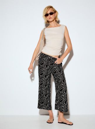 Vero Moda Womens Wavy lines lightweight cropped pant