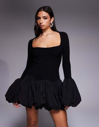 Asos Vestito corto in maglia nero con orlo e polsini a palloncino