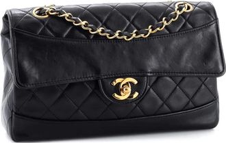 Chanel CC Chain Flap Bag Quilted Lambskin Small crossbody bag - Zwart