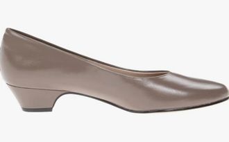 Hush Puppies Womens Angel 2 Pump Heels In Putty