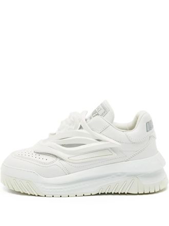 Versace Odisseia Medusa emblem sneakers - women - Calf Leather/Calf Leather/Rubber/Rubber - 37 - White