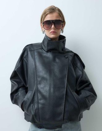 Only giacca in similpelle nera con collo a imbuto-Nero