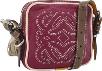 Loewe Pre-owned Cross Body Bags, female, Red, Size: ONE SIZE Pre-owned Leather Shoulder Bag