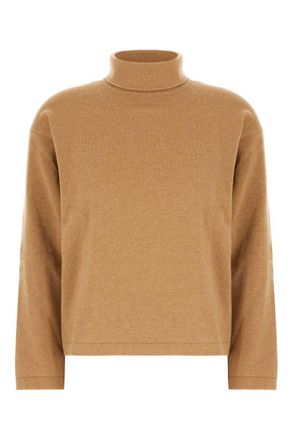 Andr&egrave; Maurice Knitwear