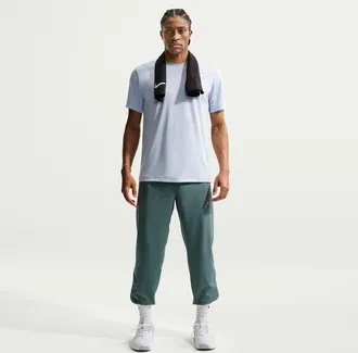 Nike Mens Form Dri-FIT Tapered Versatile Pants in Grey | FB7497-382