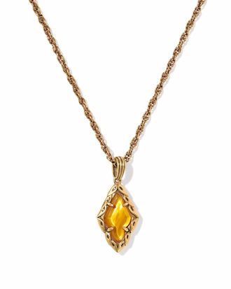 Kendra Scott Womens Adeline Vintage Short Pendant Necklace In Gold / Marbled Amber Illusion