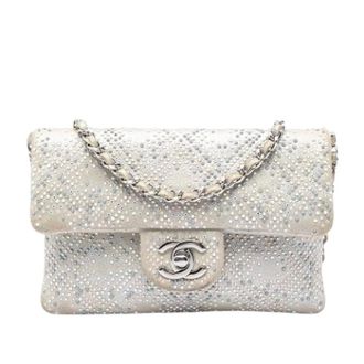 Chanel Pre-owned Quilted Suede Crossbody Bag - Dames - Pre-owned - Beige - Maat: ONE Size Su&egrave;de