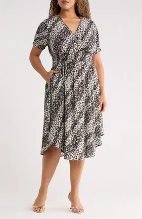 Renee C Short Sleeve Smocked Waist Midi Dress in Black/Ivory at Nordstrom Rack, Size 1 X