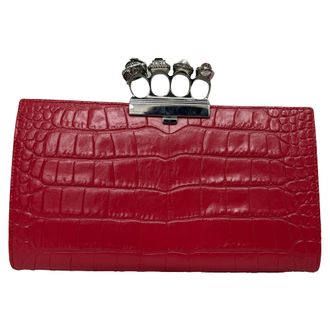 Alexander McQueen Alexander McQueen Pre-owned Womens Crocodile Embossed Knuckle Flat Clutch in Red Calfskin Leather - One Size