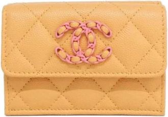 Chanel Pre-owned Wallets, female, Orange, Size: ONE SIZE Pre-owned Vintage Bi-fold Wallet