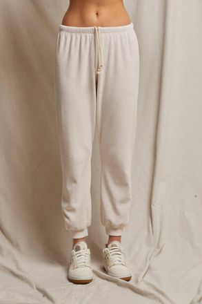 perfectwhitetee Bailey Velour Joggers In Sugar