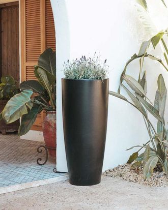 New Garden Bamb&uacute; 90 Macetero Alto Y Redondo De Interior Y Exterior Para Plantas Y Flores Muy Resistente Al Paso Del Tiempo. Hecho De Polietileno En Espa&ntilde;a - Negr