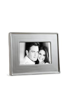Beatriz Ball Frame Jason 4 x 6 Horizontal Frame in Silver at Nordstrom, Size 4Ft 0In X 6Ft 0In
