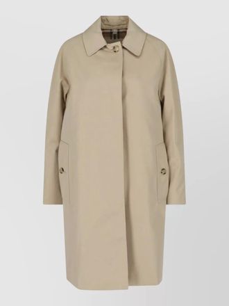 Burberry coat side pockets back vent buttoned cuffs