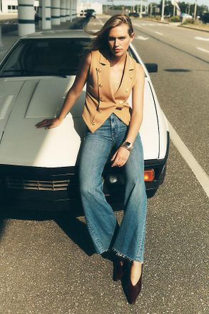 Pilcro The Robbie High-Rise Flared Fray Jeans