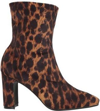 Daniele Ancarani Ankle boots