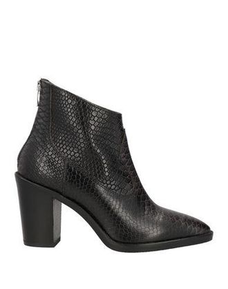 Janet & Janet CALZATURE - Stivaletti su YOOX.COM