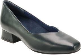 David Tate Freedom Pump in Navy at Nordstrom Rack, Size 11