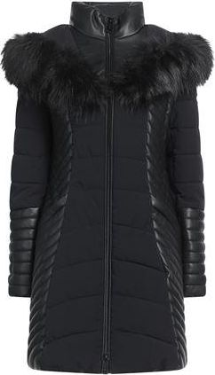 Guess ROPA DE ABRIGO - Plum&iacute;feros y acolchados en YOOX.COM